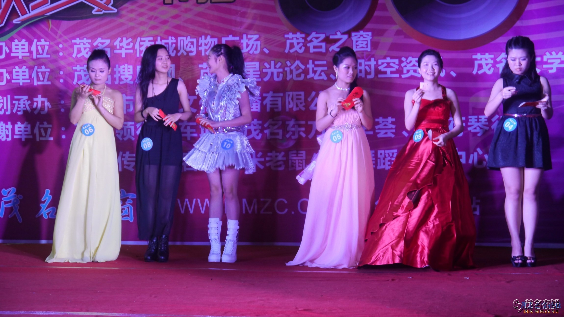 华侨城华晨中华杯<em>第一届</em><em>快乐女声</em>卡拉OK大