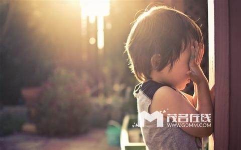 如何控制自己不要喜欢别人 205949jysrs9f9gsf8wsrb.jpg