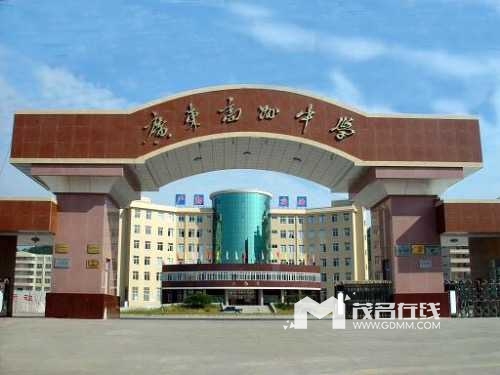 喜报:广东高州中学2016年高考上重点线人数首