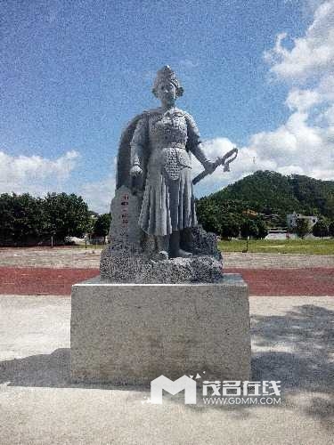 喜报:广东高州中学2016年高考上重点线人数首