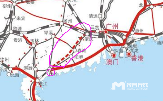 1、广湛客专进入规划研究铁路,并确定经过茂名: 2、广茂进入既有铁路电化改造; 3、茂名港疏港铁路进入规划普速铁路; 4、茂名进入沿海城市及重要港口: 面向一带一路国际通道。 推进我国与周边互联互通, 完善口岸配套设施,强化沿海港口后方通道。:沿海方向。 以大连、 秦皇岛、 天津、烟台、青岛、 连云港、 上海、宁波-舟山、福州、 泉州、 厦门、 汕头、深圳、广州、 茂名、 湛江、 海口等沿海城市及重要港口为支点,畅通港口城市 后方铁路通道及集疏运体系,构建连接内陆、 铁海联运的国际 交通走廊。