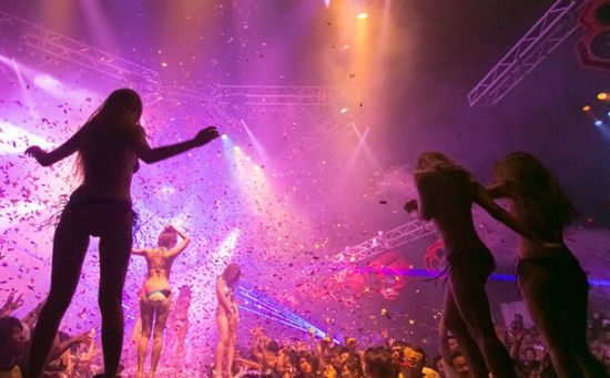 午夜狂欢狠很射