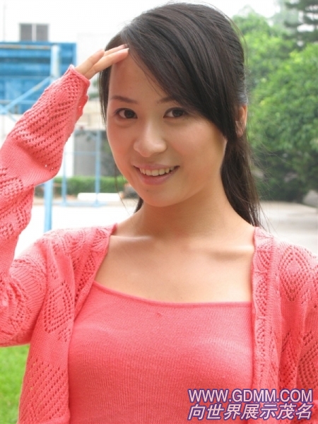 遭遇车祸的美女竟然…<em>没戴胸罩</em> - 【闲聊吹水】