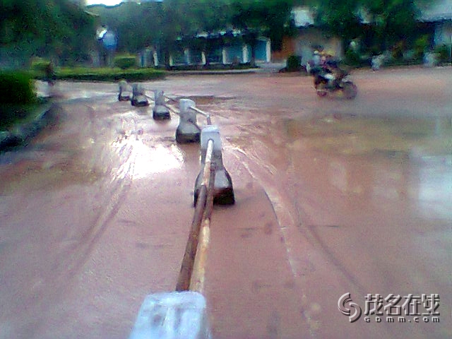 Ƭ0300.jpg