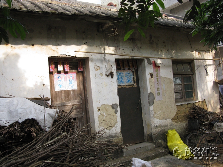 Ƭ 091.jpg