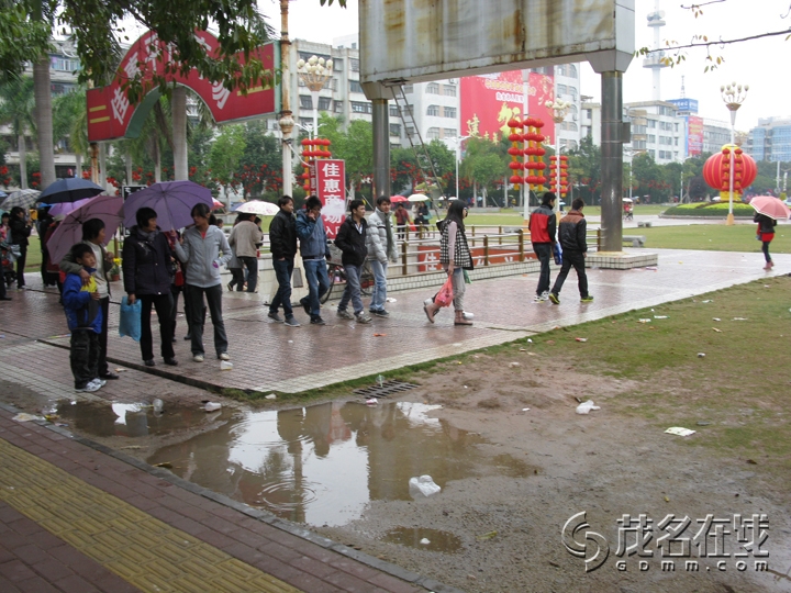 Ƭ 058.jpg
