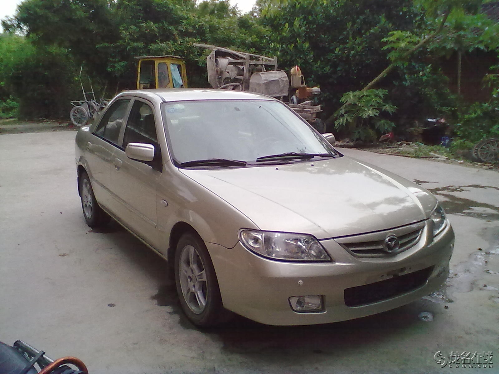 转让本地一手进口马自达323精品车