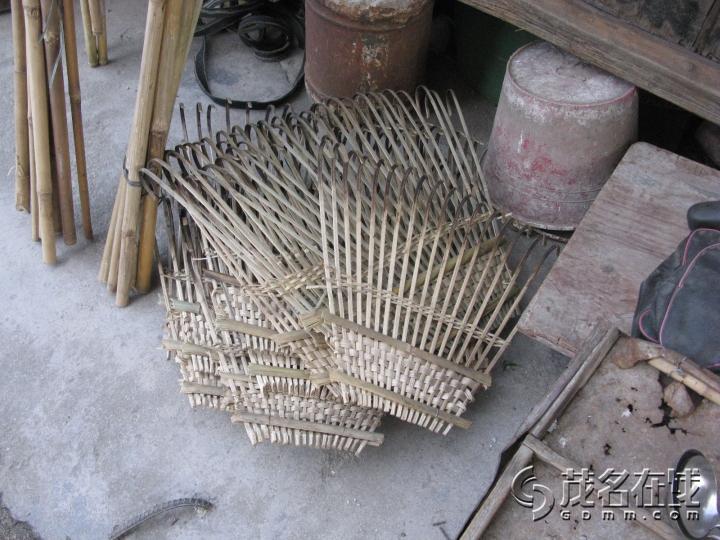 Ƭ 088.jpg