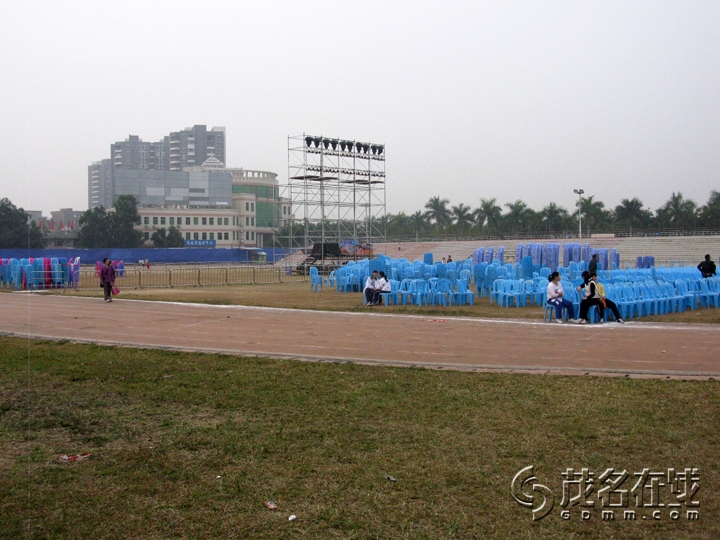 Ƭ 045.jpg