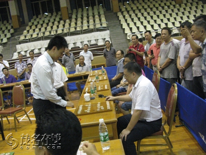 Ƭ 072.jpg