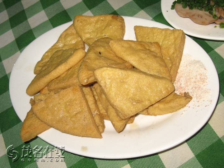 Ƭ 036.jpg