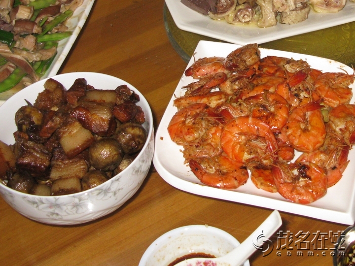 Ƭ 022.jpg