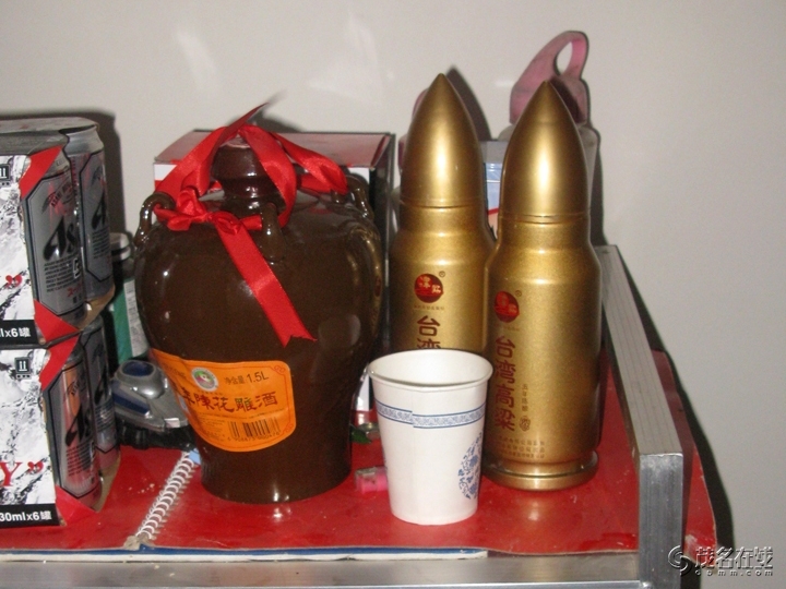 Ƭ 085.jpg