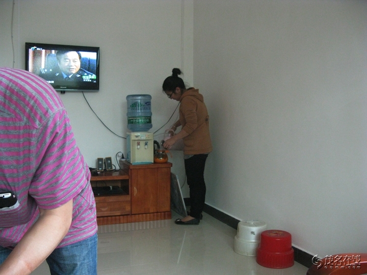 Ƭ 055.jpg