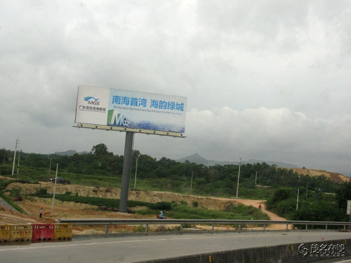 Ƭ 013.jpg