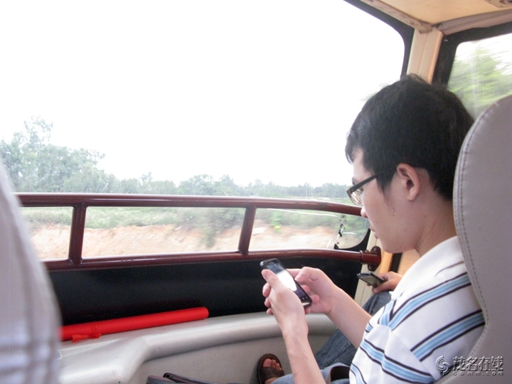 Ƭ 041.jpg