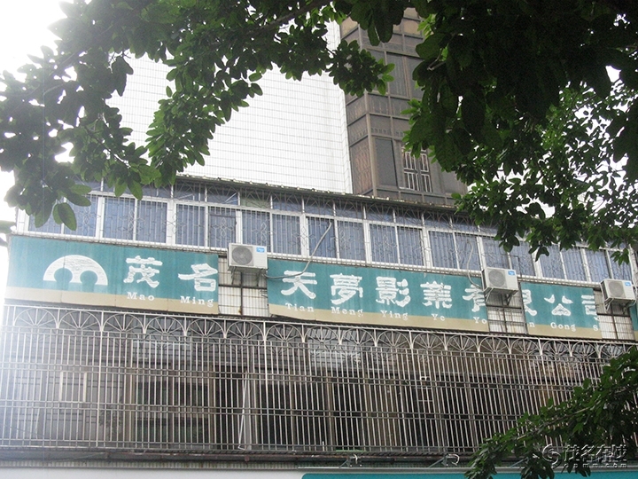 g.jpg