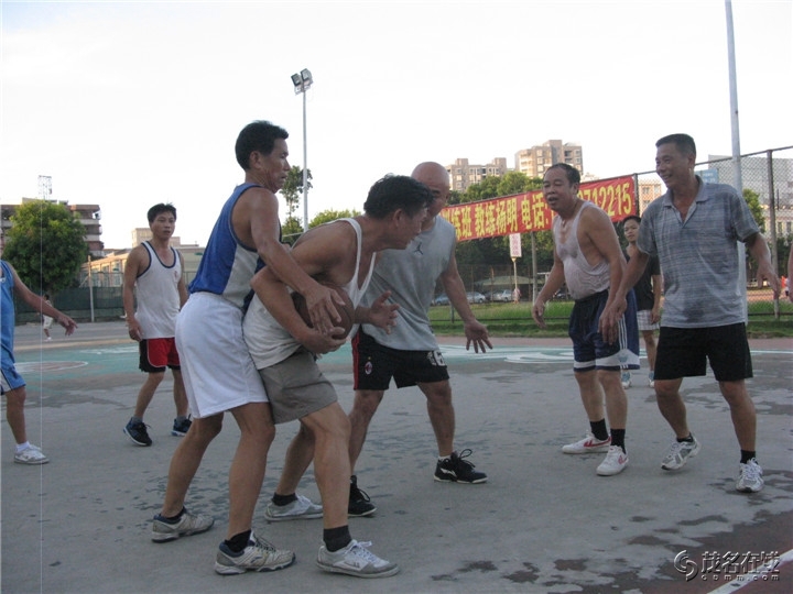Ƭ 008.jpg