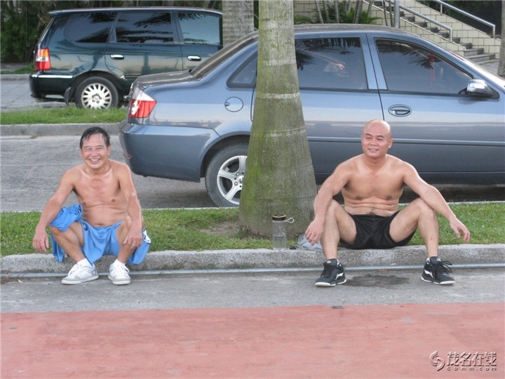 Ƭ 012.jpg