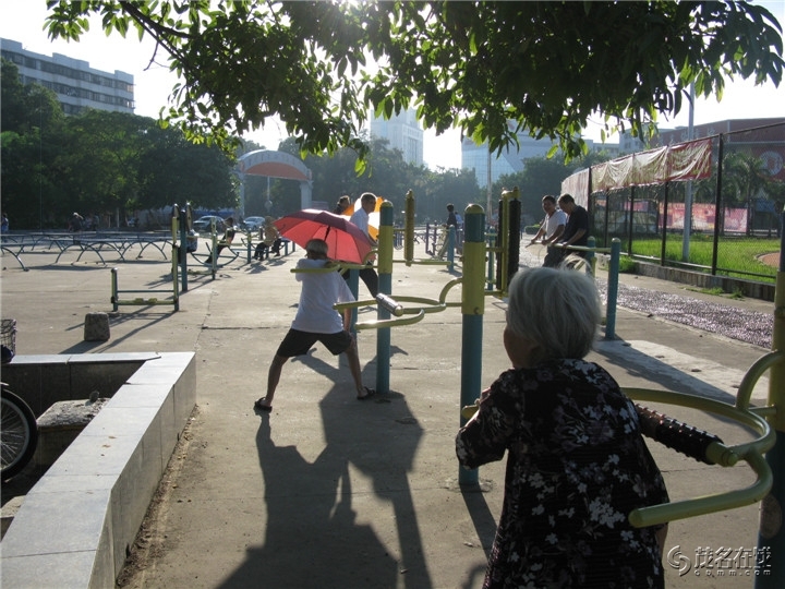 Ƭ 032.jpg