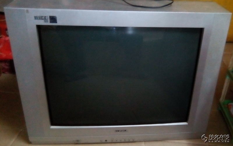 出康佳34寸显像管电视机