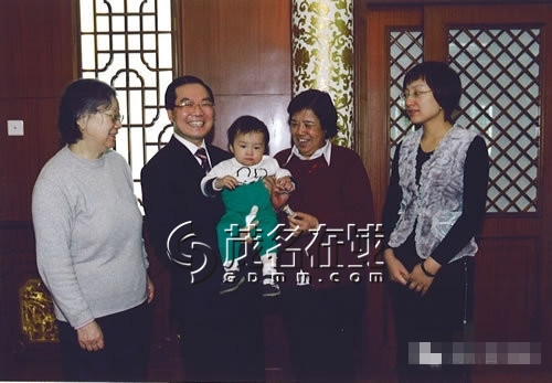 高州人创富史: 许智明 香港石油大亨(百张图片)-茂名论坛-话说茂名