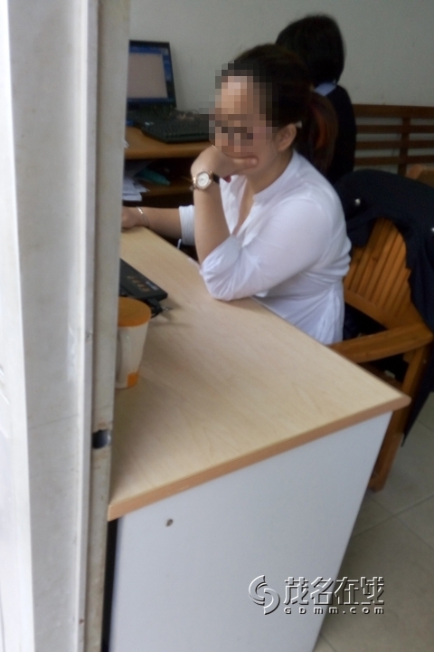 P50414-110227.jpg