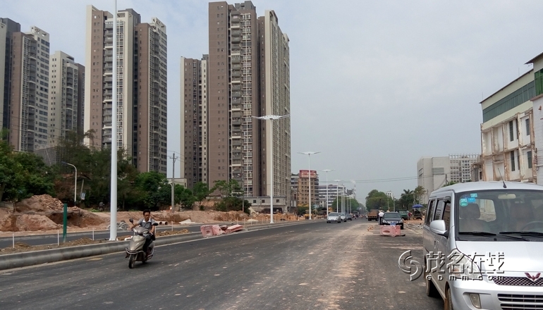 P50423-102849.jpg