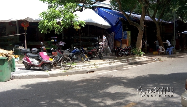P50615-104729.jpg