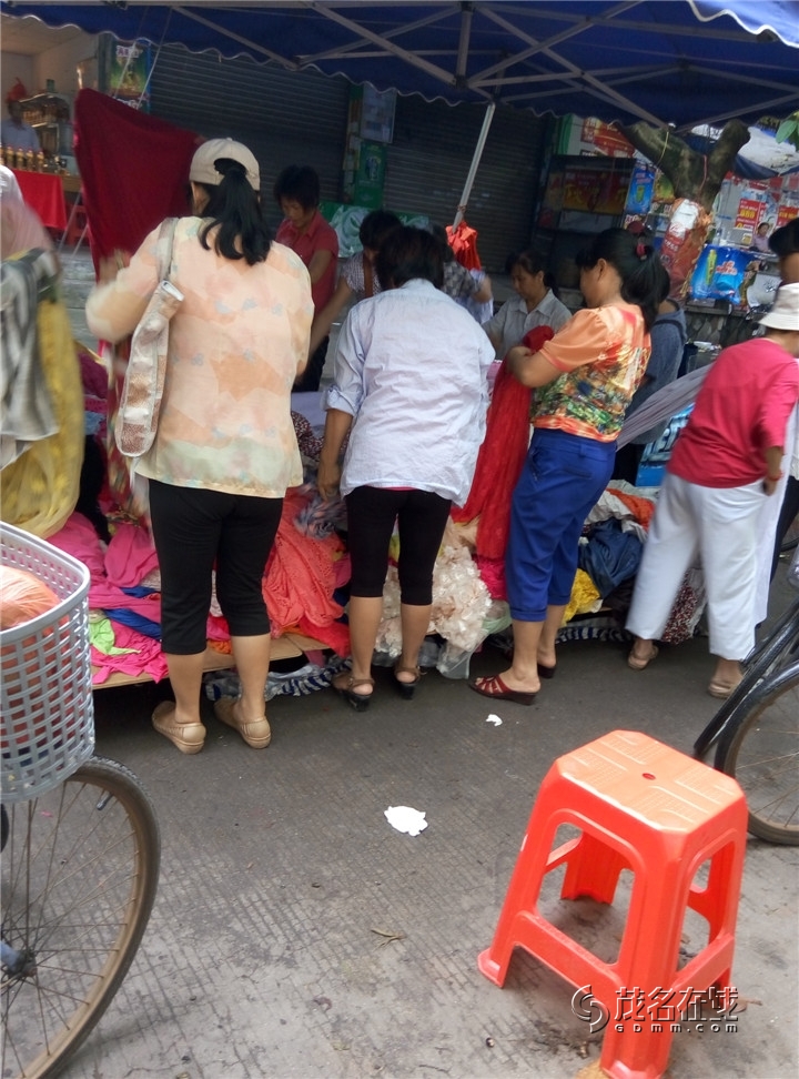 P50719-083417.jpg
