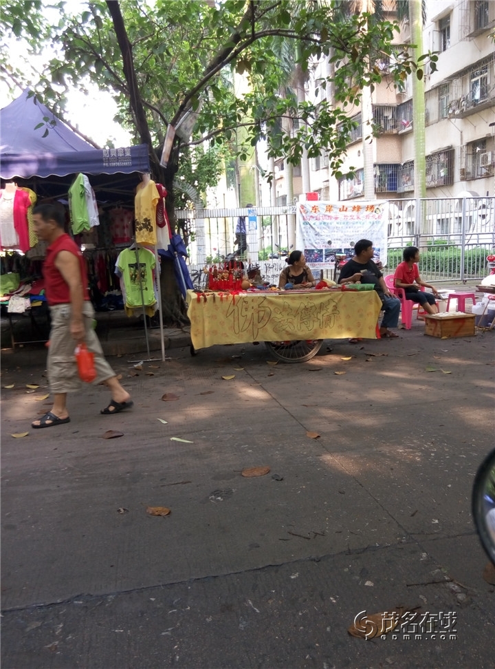 P50719-083814.jpg