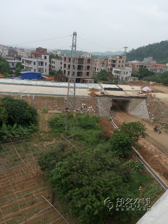 P50912-113830.jpg