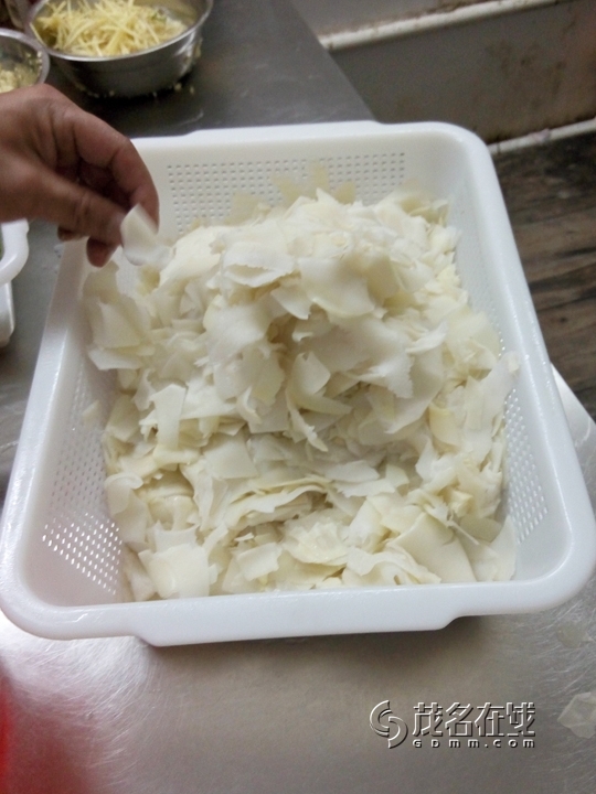 P50924-120037.jpg