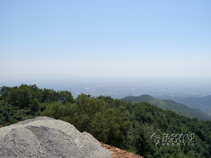 P51017-122306.jpg