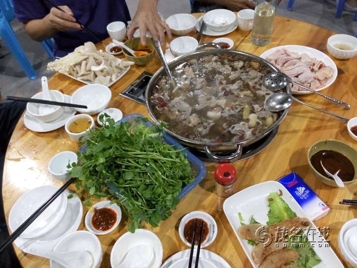 P51110-180720.jpg
