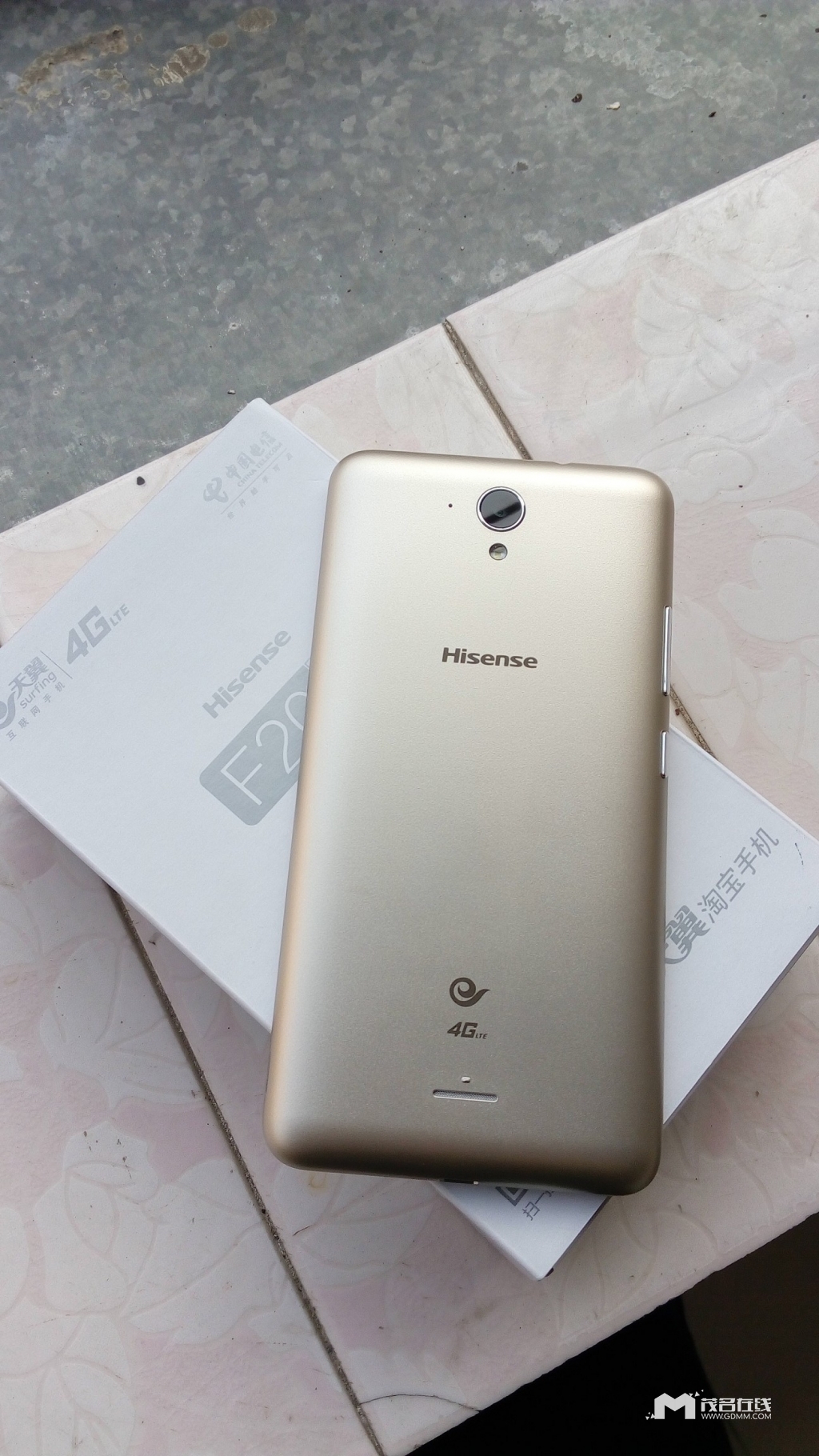 【电信4g手机 海信f20t 保修期内】