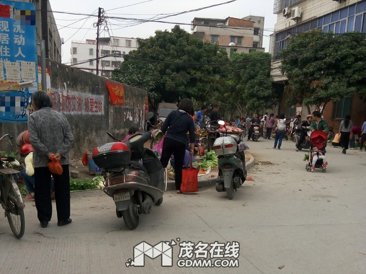 111341gxul9xllp5e6myry_meitu_4.jpg