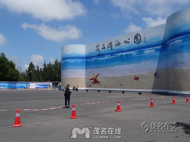 155207f3apzz9nq9bb95ii.jpg
