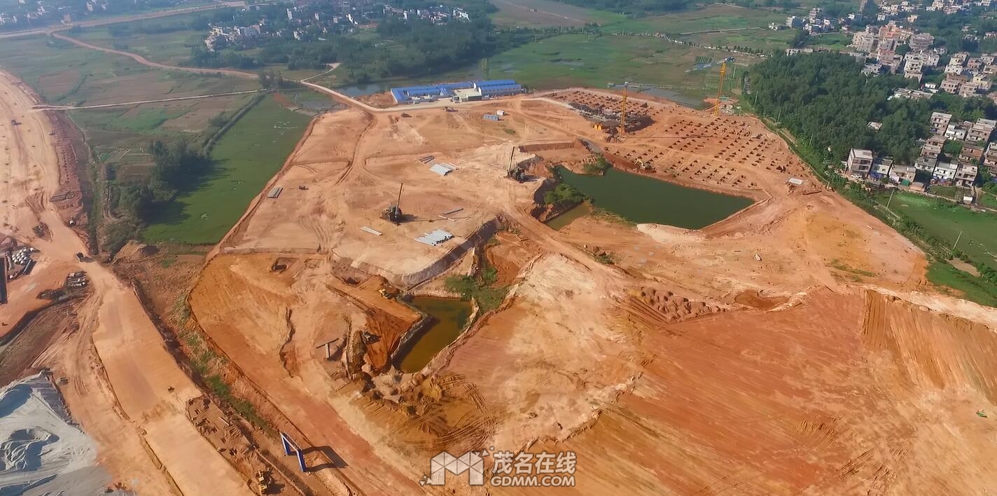 ʩ������ǰ��