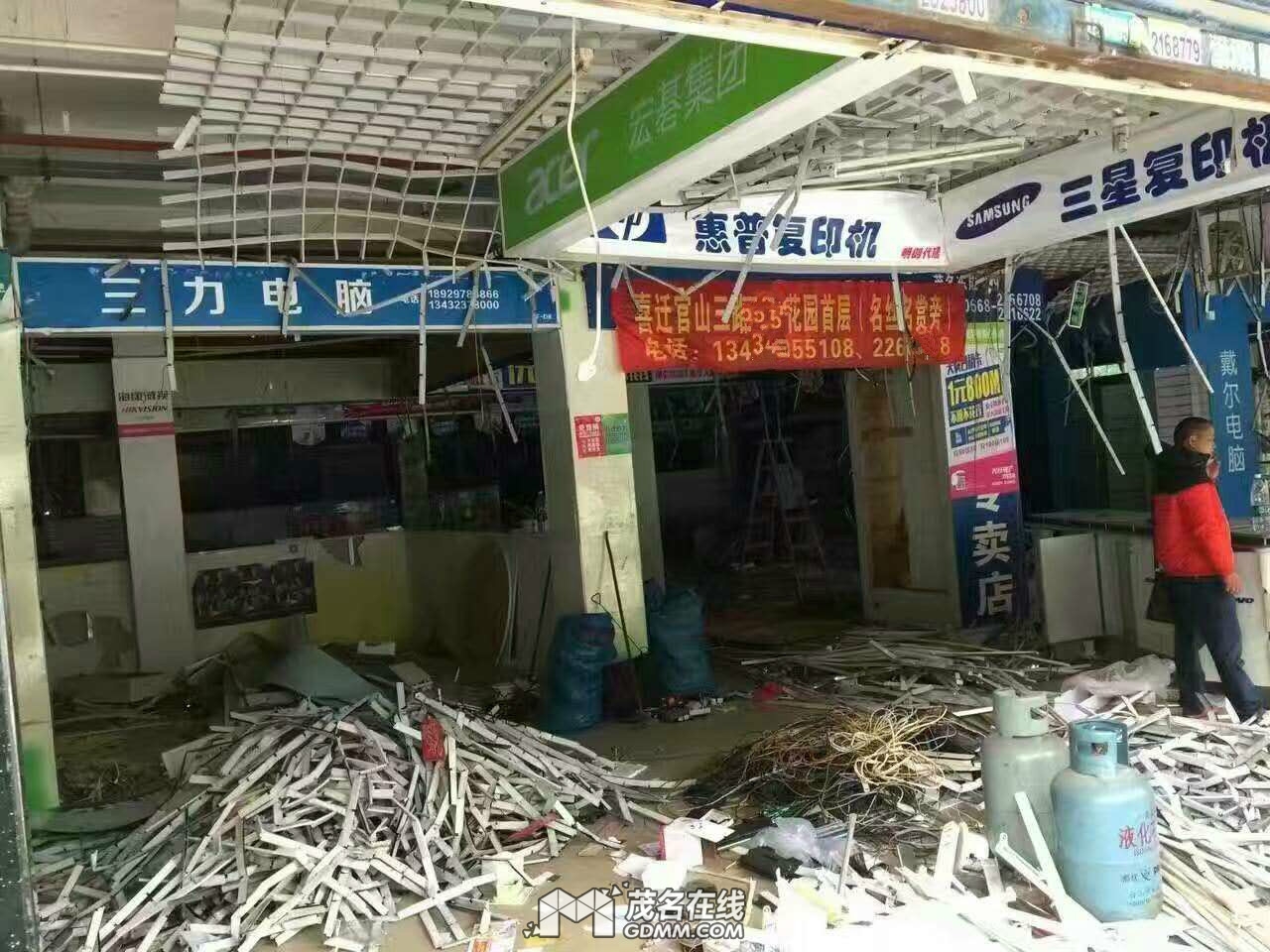 003105wezlcfcvlvujvbje_meitu_3.jpg