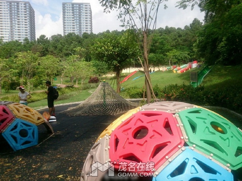 40c68d2egw1f7s6ha02nuj20zk0qon73.jpg