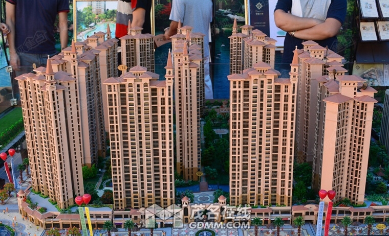 b_154920848.jpg
