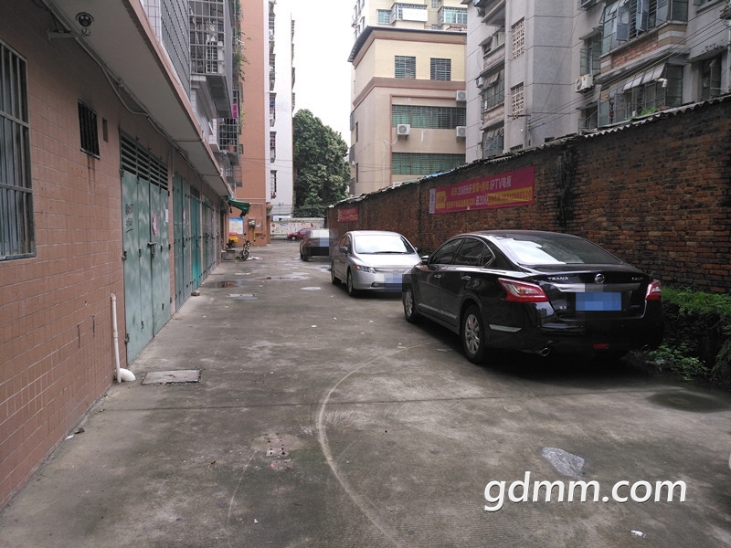 164224rwbs3zc8bsbqsq38.jpg