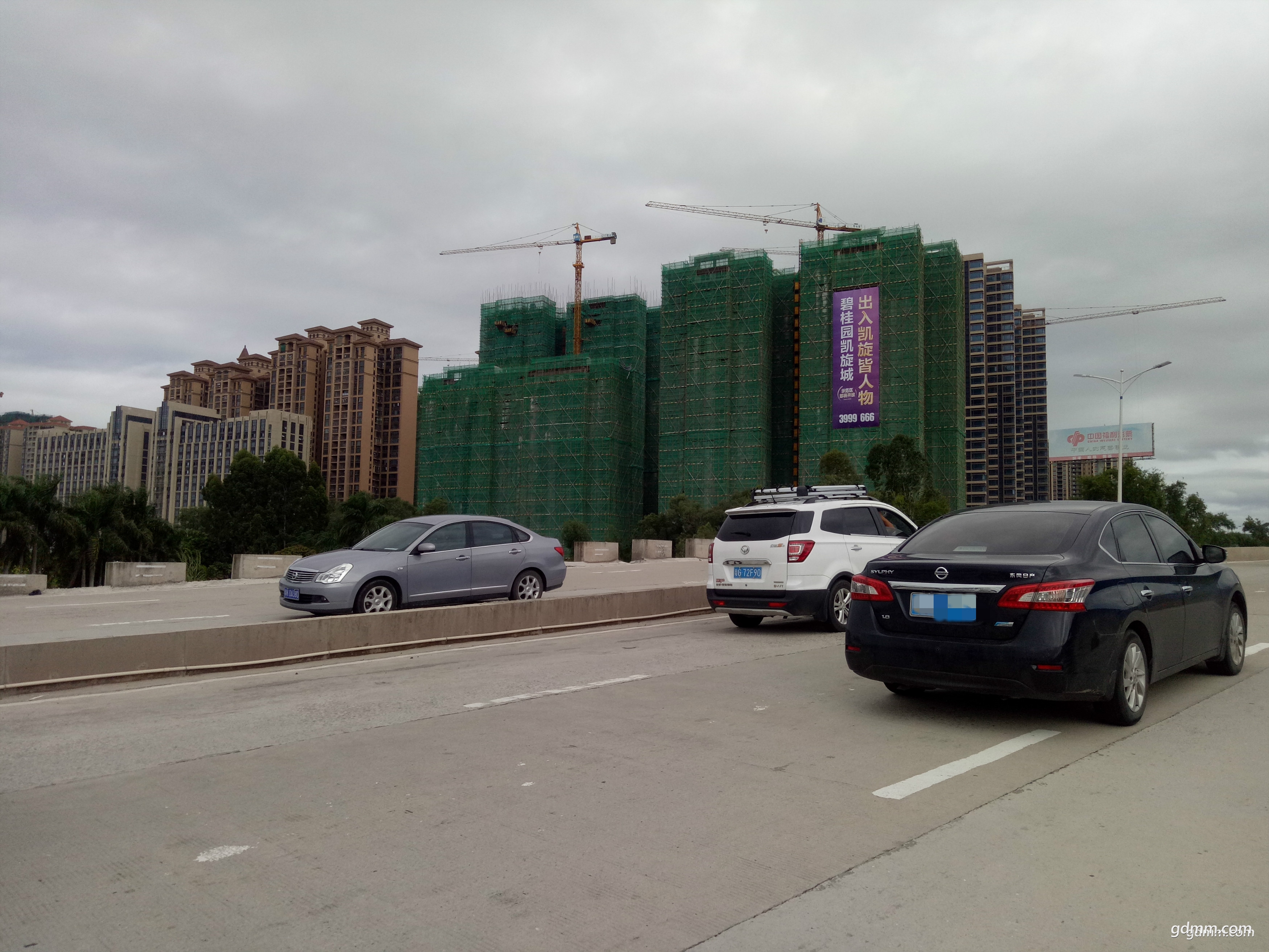 125136n0nsnb0we2bwtbu2_meitu_1.jpg