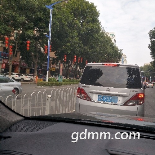 173752hku0bkwqm5hm0x0w_����.jpg