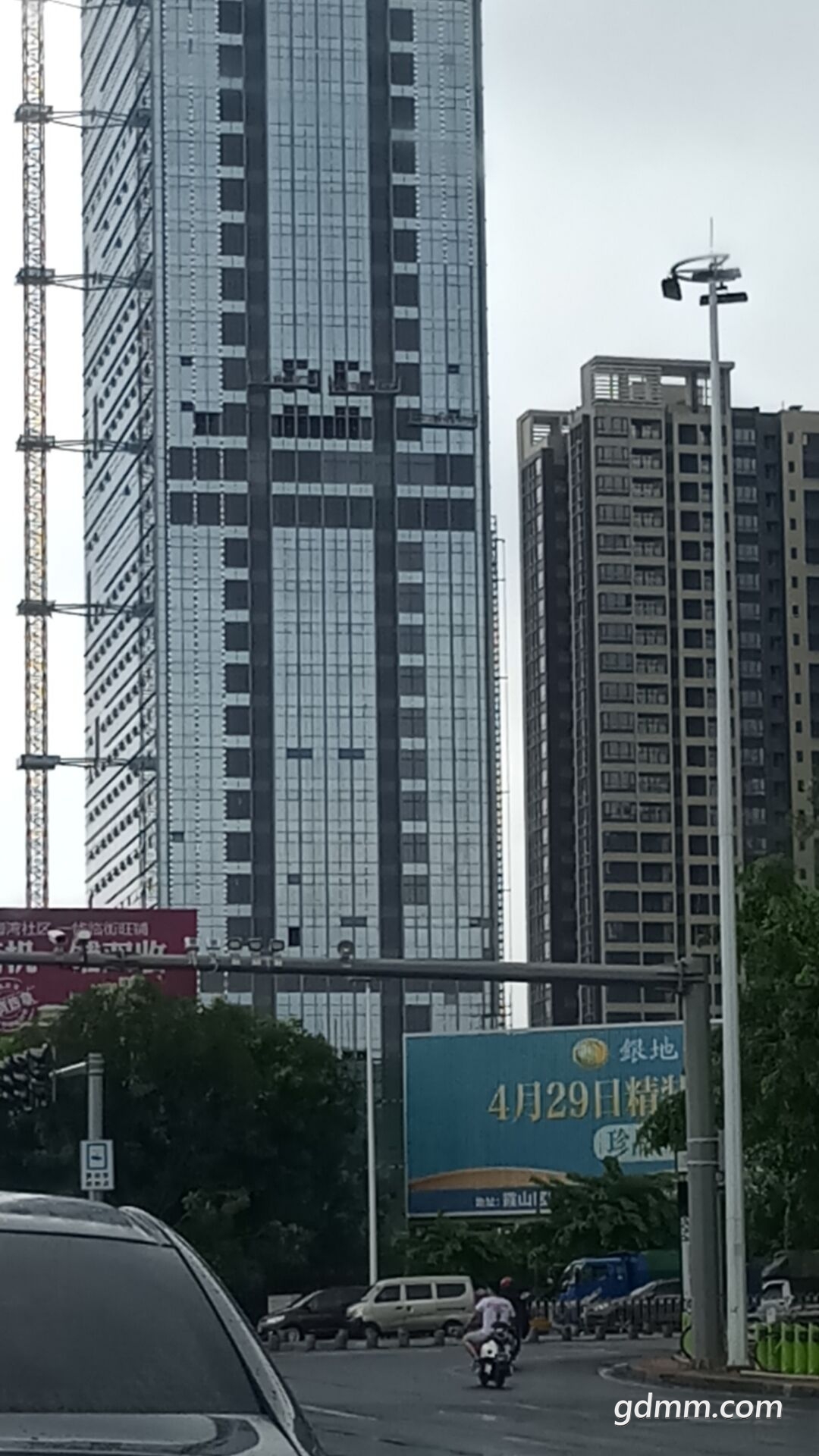 68d9b419c2dfb22b.jpg