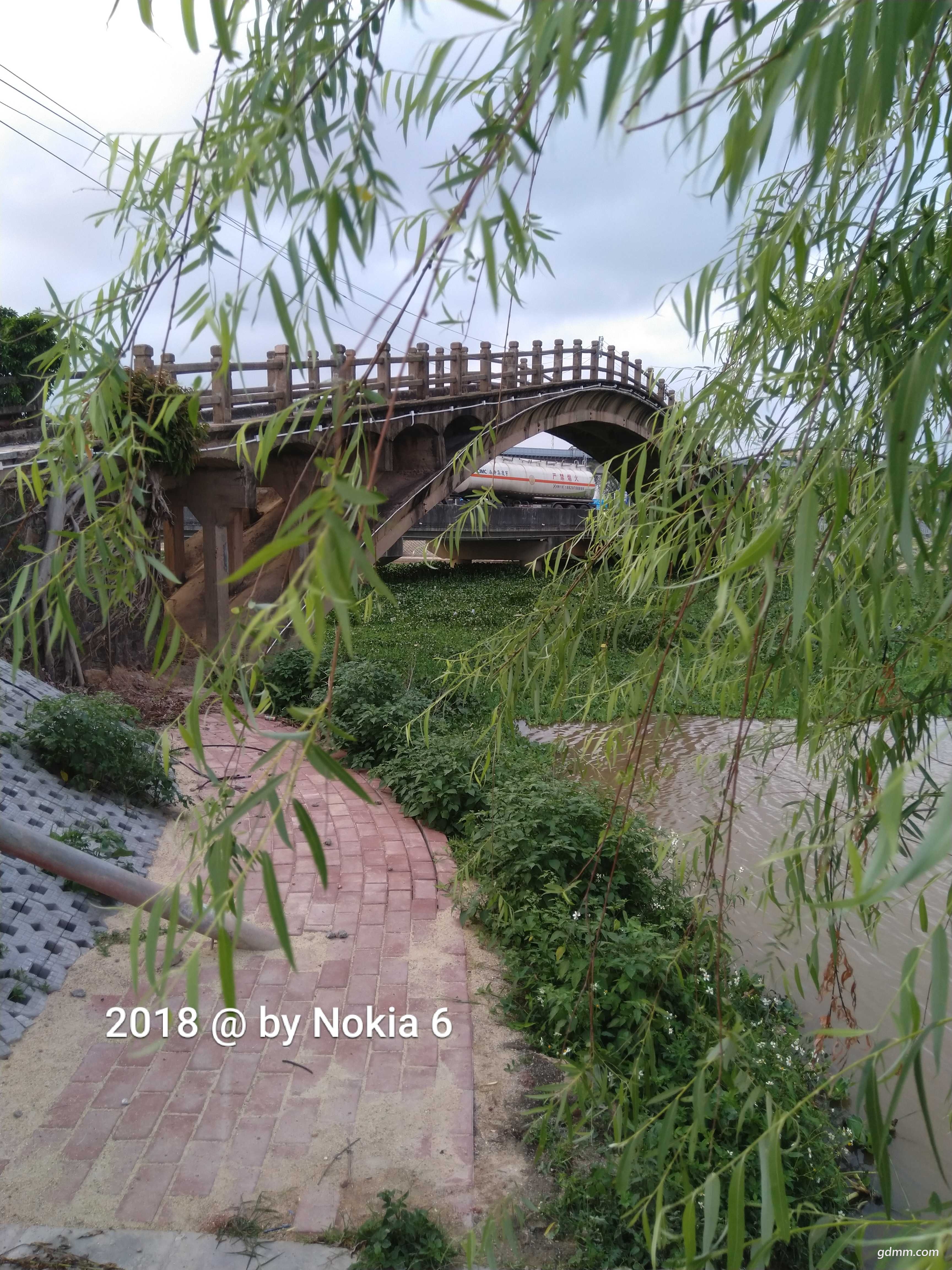 ΢��ͼƬ_201001010259137.jpg