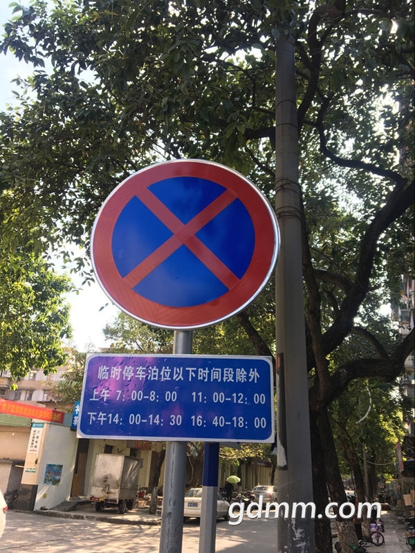 2325689.jpg