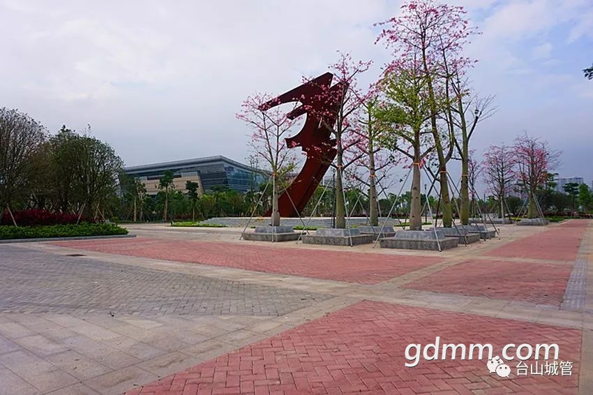 64023VTIYDI.jpg