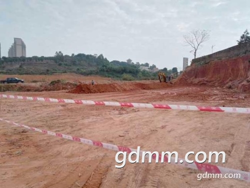 20181228214631-forum.jpg
